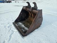 59 Inch Smooth Edge Excavator  Bucket