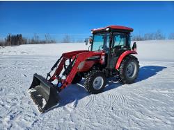 2018 McCormick X1.45 C MFWD Utility Loader Tractor