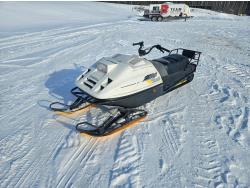 1990 Skidoo Tundra Snowmobile