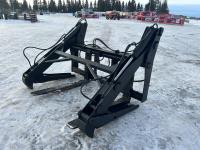 JLG 48 Inch Pipe Grapple Forks