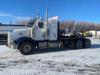 2006 Peterbilt 378 T/A Sleeper Winch Truck Tractor