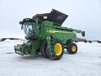 2023 John Deere X9 1100 Class 11 Combine