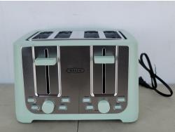 Bella 4 Slice Toaster (Damaged)